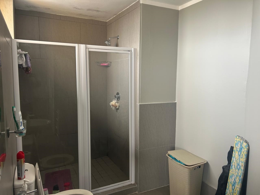 To Let 1 Bedroom Property for Rent in Quigney Eastern Cape